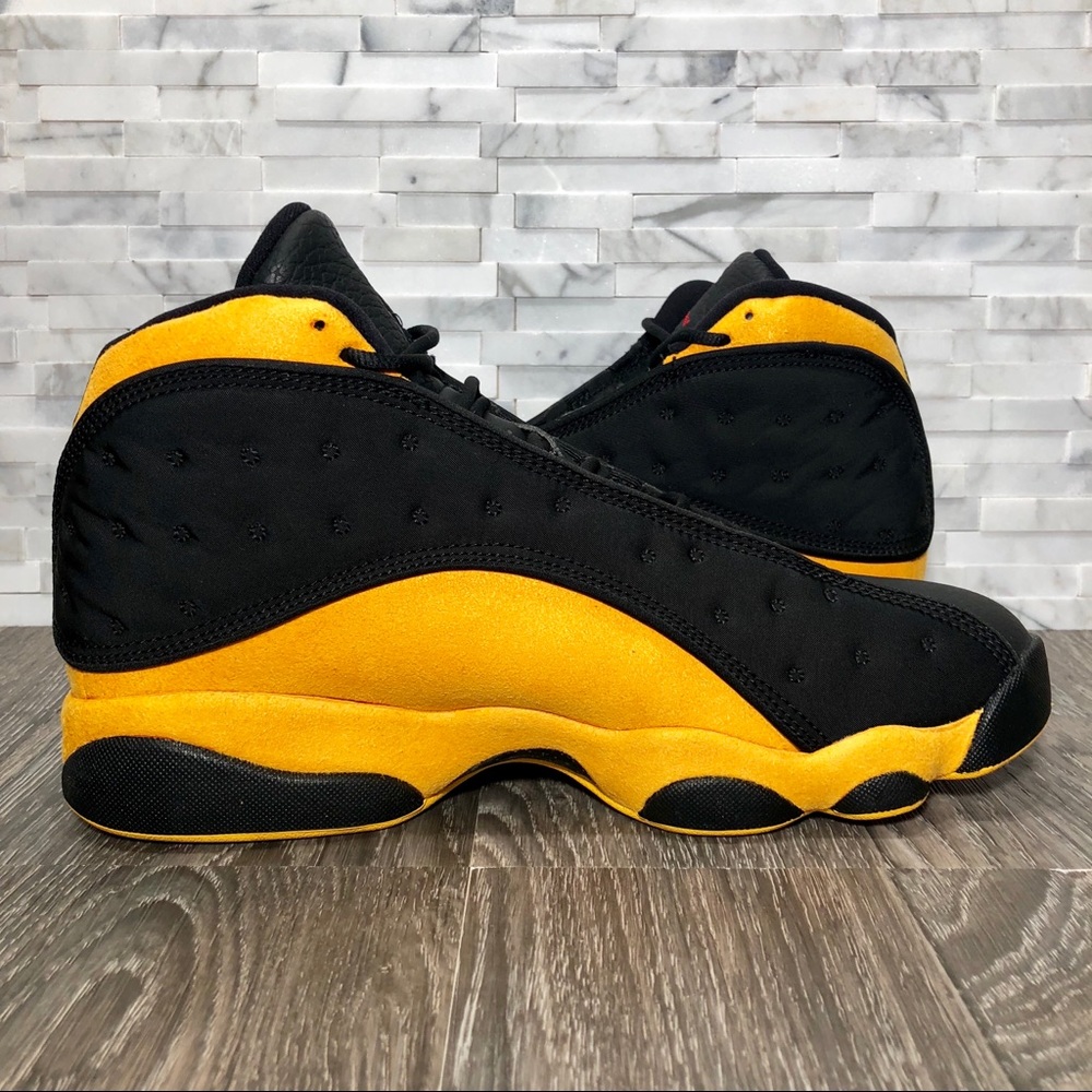 Air Jordan Retro 13 Melo Class of 2002 - Picture 4 of 8